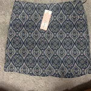 Vici NWT skirt